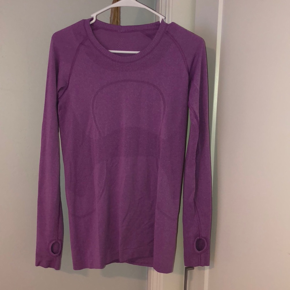 SIZE:8 lululemon long sleeve